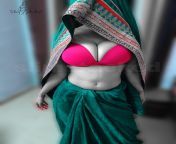 I hope you like traditional Indian girl in saree ??? from indian aunty in saree webcam show