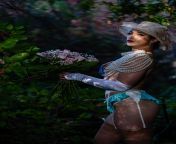 Outdoor boudoir shoot reminds me of Jane from Tarzan. Fun fact the reddish hues you see in the background are from a big poison oak bush. from kat wonders boudoir shoot leaked 27882 7