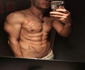 Hey everyone have a fantastic day :). 23 , Male stripper from south Portugal from fuck male stripper