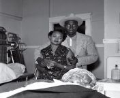 NSFW - The funeral of Emmett Till, a black 14-year-old boy boy who was falsely accused of sexual harassment by a white woman in Mississippi and then brutally lynched. His mother held an open casket funeral to show the world what American racism is. from boy his mother telugu movie scene chalana chaitram