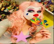 Happy HONKIN woopsy Wednesday! A little nip slip with an extra side of lollipop! FRIENDLY REMINDER YOU dont belong to the average. Extra ordinary has YOUR name engraved on it! You will always be special to ME! Dont forget to smile. This clown loves YOU! from lyna rita nip slip video