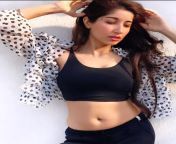 Bhumicka Singh navel in black top and pants with polka dots shirt from busty south indian wife dancing in black top showing