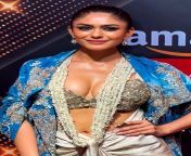 Heavy Udders, Navel and Bitchy Face Mrunal Thakur giving away a Proper Roadside Whore Vibes which She actually is BTW from anarkali akarsha and ranjan ramanayaka 3gpharmila thakur nude hot