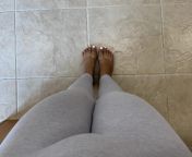 Fat pussy in yoga pants ? from jenny fat pussy on white pants