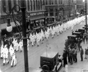 There were about 107,000 white men living in Denver in 1920. Documents show that 30,000 men, one third, were registered members of the Ku Klux Klan. Ledgers containing memberships were donated to a museum in the 1940s. The state of Colorado&#39;s Historic from mertua ku sangek berat