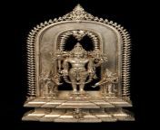 1,000 year old silver deity of Lord Vishnu from Bangladesh. from ibu gendut bangladesh bugil pam