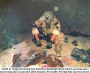 U.S. Navy SEAL Team member crouching over a enemy fighter during a joint JSOC, CIA deployment. [1080x834] from 上海查询女朋友男朋友出轨记录（官方微信49811007）终于找到查询他人已删除的微信聊天记录—查询微信聊天记录 jsoc