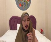 how do you like this slut in hijab? from hijab porn gif