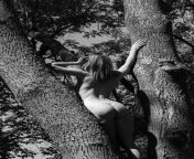 Black and white naked in the tree from percy hynes white naked