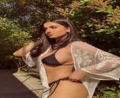 Sexy paki amateur camgirl Alishba sheikh from sexy paki wife fucked updates