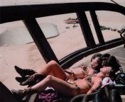 Behind the scenes of Star Wars: Episode VI - Return of the Jedi with Carrie Fisher and stuntwoman Tracy Eddon sunbathing from behind the scenes of devadasi 2