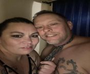 Couple looking to play on cam with other couple 44m/38f from couple on cam