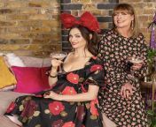 I found a higher resolution version of this amazing photo of Sophie Ellis-Bextor with her mother. This has to be one of the best photos Sophies taken. Look at her. So elegant and beautiful from vijayashanthi cleavage photos