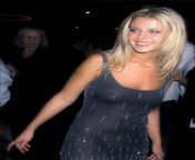Tara Reid in 1998 attending the Urban Legend premiere at the Fox Village Theater in Los Angeles from village bumm in