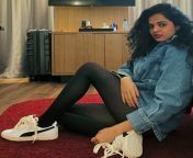 Tania Sachdev showing off her legs and her new Puma shoes from etnymph nudexx avinash sachdev