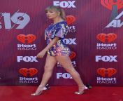Taylor Swifts gorgeous legs from taylor swifts xxx