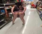 shopping with a buttplug in her ass from buttplug in