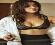 Neha Sharma Boobs from rachel sharma boobs
