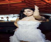 Divya Khosla from tamil actress sri divya bathroom sexrother si