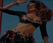 Jacqueline Fernandez And Her Navel from jacqueline fernandez and emraan hashmi romance