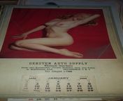 1955 Marilyn Monroe nude calendar ... picture from before she was famous from krystal sous nude fucked picture