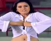 Jhanki Shah stripping. Revealing her plots from naseem shah danice video