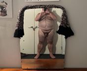 M47 120kg 172cm Air BnB Nude selfie from air hostes nude