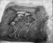 Dubbed The Hasanlu Lovers the two skeletons were discovered in 1972 in the remains of the ancient city of Hasanlu, which is now Iran. They died around 800 B.C. after the city was destroyed by invaders &amp; seem to have died in an embrace or kiss. Theyfrom erotic movie hindi dubbed