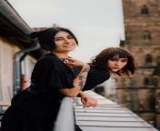 Lina &amp; Leila on Portra 400 // Yashica FX-1 from leila london