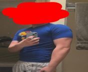 15m 173lbs, probably like 20-25% body fat. I have been bulking, only doing body weight stuff this summer no access to gym. Im going back to my dads soon can someone help me and give me a workout plan or split. Going for size. from candid gym