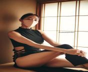 Side Split Dress by Top 0.6% Onlyfans Korean Model Evelyn #cutesexyevelyn #onlyfans #model from model reche