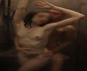 Cold glass, hot shower, hot photo from yami hot photo