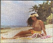 Beautiful Hawaiian Wahine - 500 pieces from The Hawaiian Collection. Made in 1975 from taluge 1975