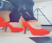 Sexy red heels on sexy tiny feet! ?? sub My onlyfans page for My hottest foot fetish content! ??? &#36;6.66 / MONTH!!! Wow! U can&#39;t miss this! ?? live video sessions, fetish friendly, Customs avaliable, fresh new content updated all the time! ?? soles from cl8565 sexy red boots on