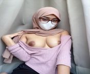 Hijab girl already on cumslut duty from hijab