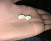 testing kits on the way! ive never seen this but its supposedly molly. wondering if anyone knows anything about this from molly small