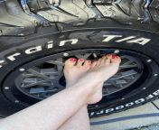 Tires and toes (oc) from tires