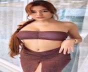 Simran Kaur showing navel from tamil actress simran hot deep navel 3gp video xxxwap com school sex video comakeela porñmab