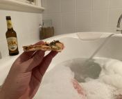 Seafood pizza and Cisk in the spa tub has to be the bath beer meta from 温州谷歌推广账号哪里开⏩排名代做游览⭐seo8 vip⏪cisk