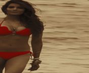 Bipasha Basu Bikini Walk from bipasha basu nangi bikini nudx videos 3g bangle