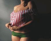 Keep tugging! Deep sexy cleavage gif with nip tease. from sona mona sexy cleavage tango