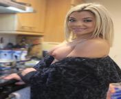 It&#39;s getting hot in my kitchen from dare taylor nude kitchen strip set leaked 26