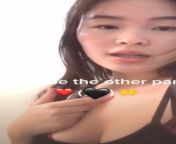 Whos taking off her bra n sucking on her titties ()() from hui open her bra hot sex xxxx