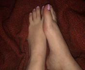 This Algerian princess is ready to have her feet worshipped :) from coupl algerian