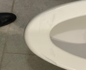 What are these grey stains on the toilet seat and how can I get them off? Regular bathroom cleaner doesn&#39;t do anything to them. from https poopeegirls com 3355 girl diarrhea on the toilet seat html
