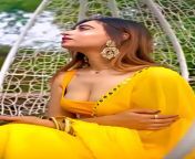 Akanksha Singh boobs ?? from karachi singh boobs nu