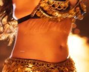 Warina Hussain Navel Curves Show GIF Video from xlgirls telugu navel curves bikini desifakes
