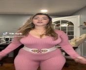 Stephanie Reyes sexy thick body from catleya reyes