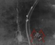 RU pov: Thermal video of drone dropped munition hits on UA soldiers. Footage from Sparta battalion from ru pic boygayindian video