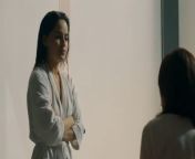Alicia Jaziz lesbian scenes in Ingobernable from lesbian scenes in the movies